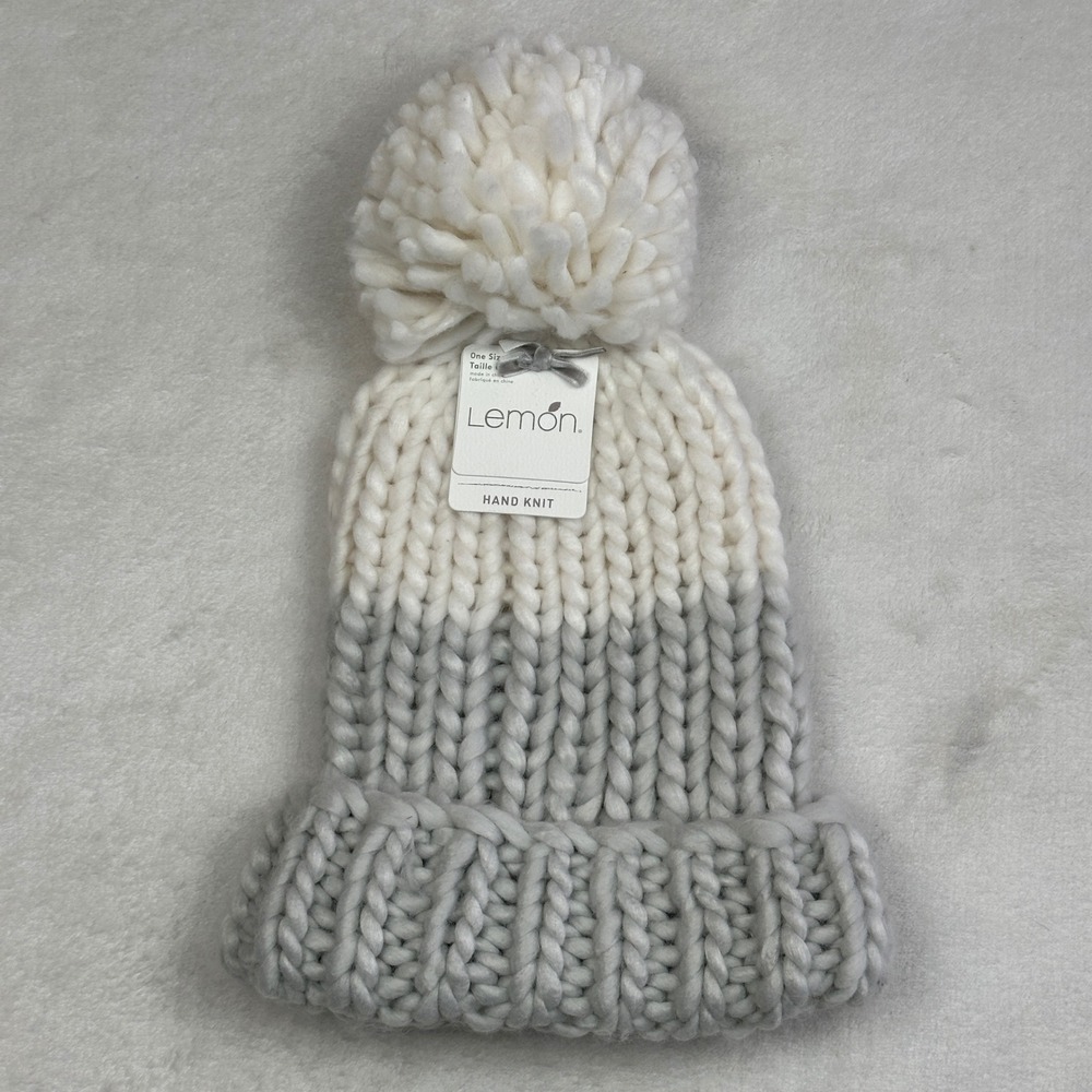 Lemon Hand‎ Knit Beanie Pom Pom Hat Chunky Knit One Size Gray White